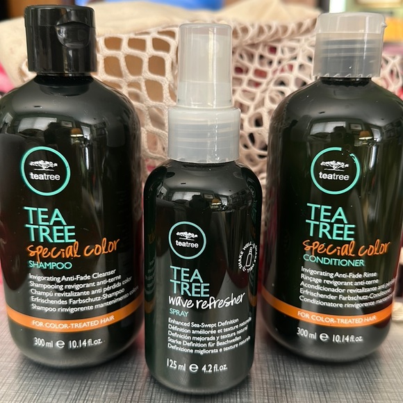 BNWT 3 PIECE BUNDLE Tea Tree Special Color Shampoo & Conditioner & wave spray - Picture 2 of 7